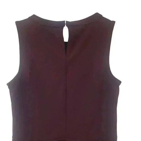 Banana Republic Women's Burgundy Poly/Spandex Sleeveless Peplum Top - Picture 5 of 9